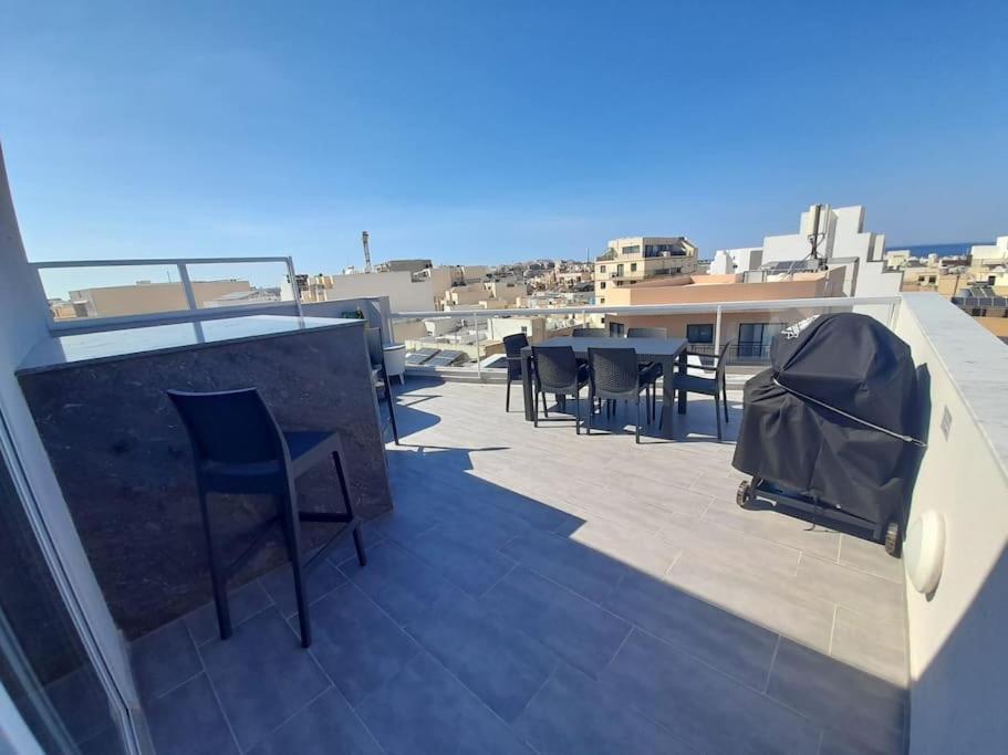 Marsaskala Sea View Duplex Penthouse - Mive Properties Экстерьер фото