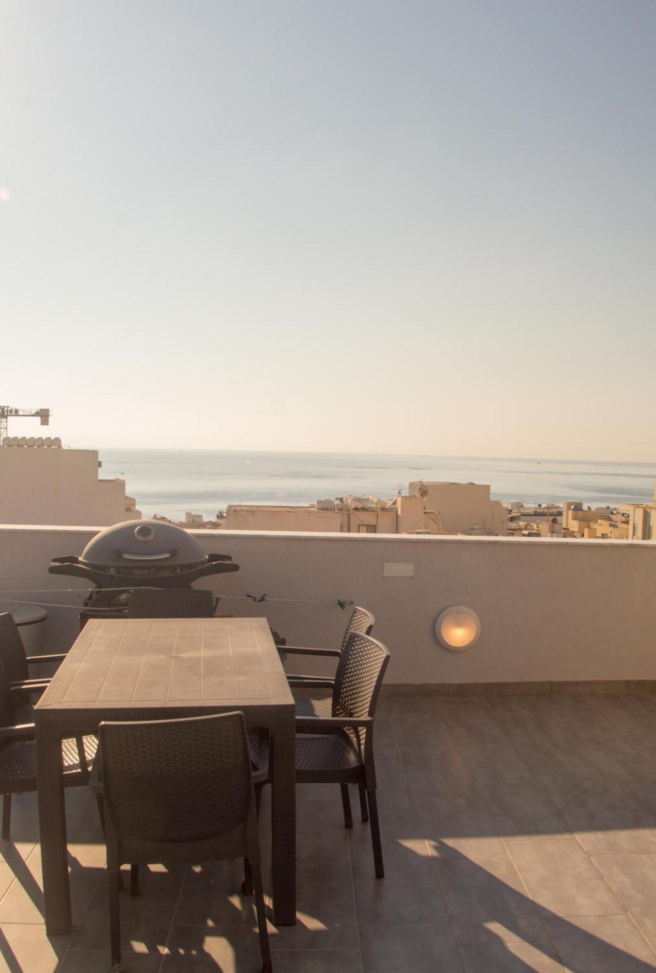 Marsaskala Sea View Duplex Penthouse - Mive Properties Экстерьер фото